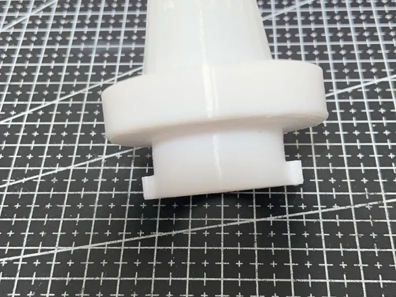 Hayward twist-lock skimmer plate attachment - STRAIGHT