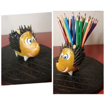 Herisson pot a crayon / pen holder 3d model