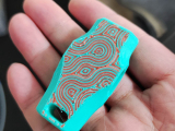 small noisemaker
-0
