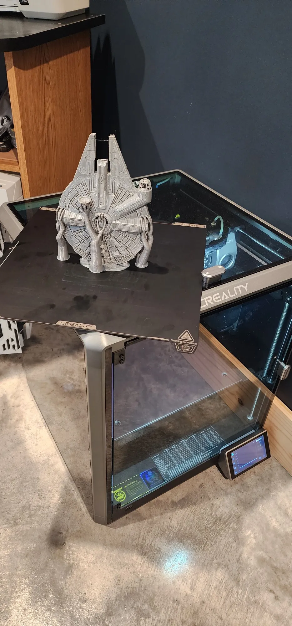 Milennium Falcon-0