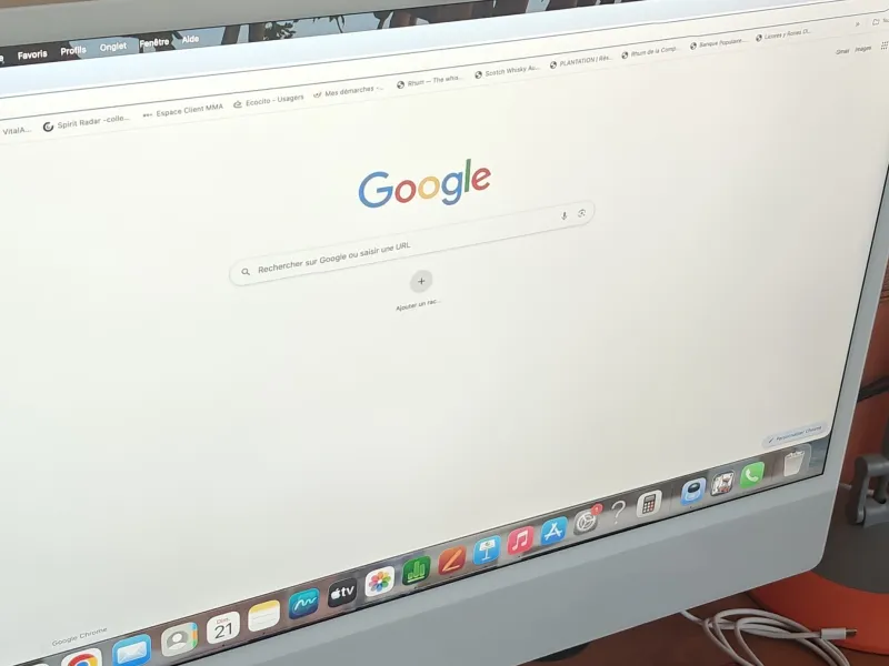 Cache caméra iMac