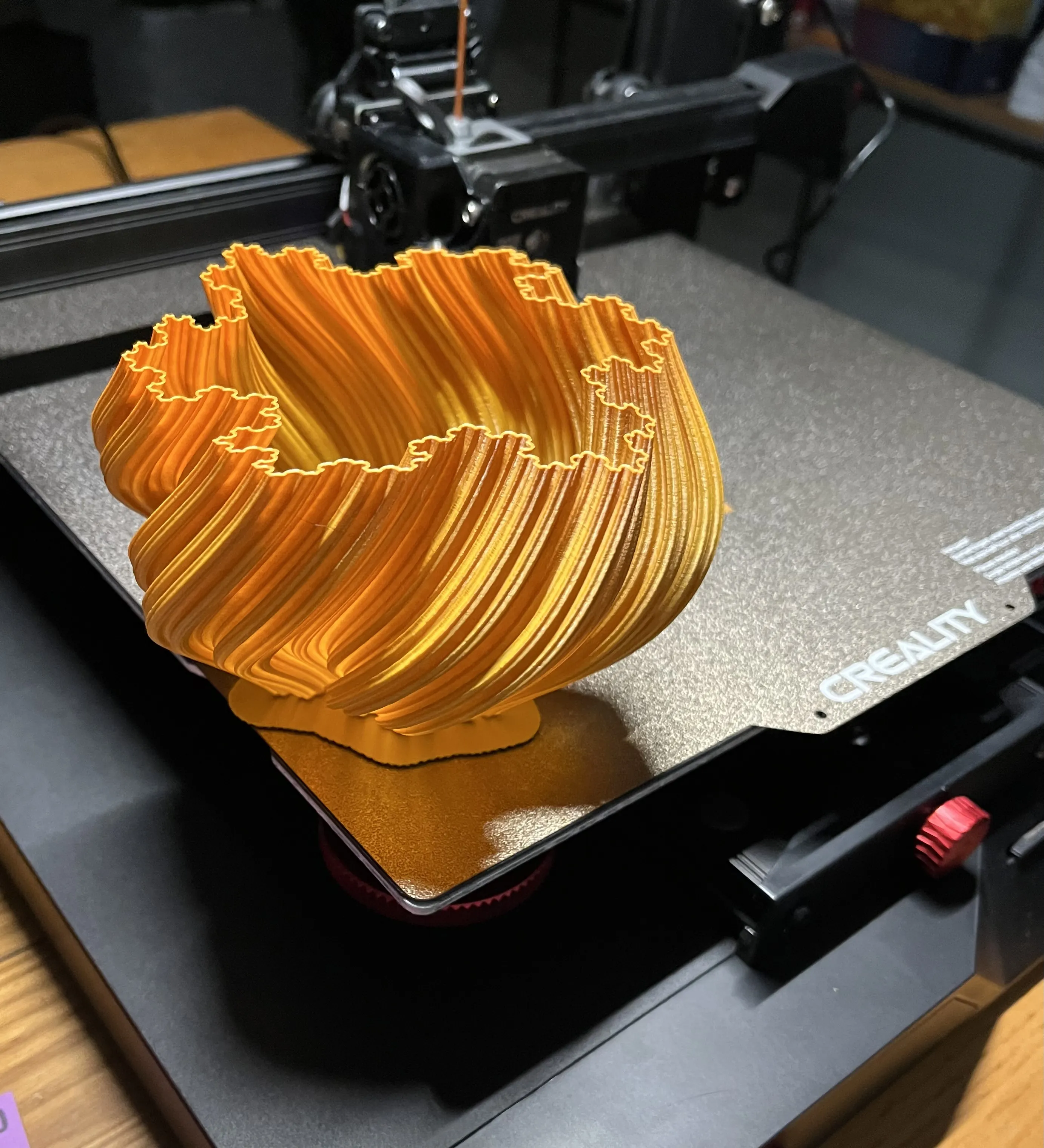 VASE 0083 - KOCH SNOWFLAKE FRACTAL VASE-0