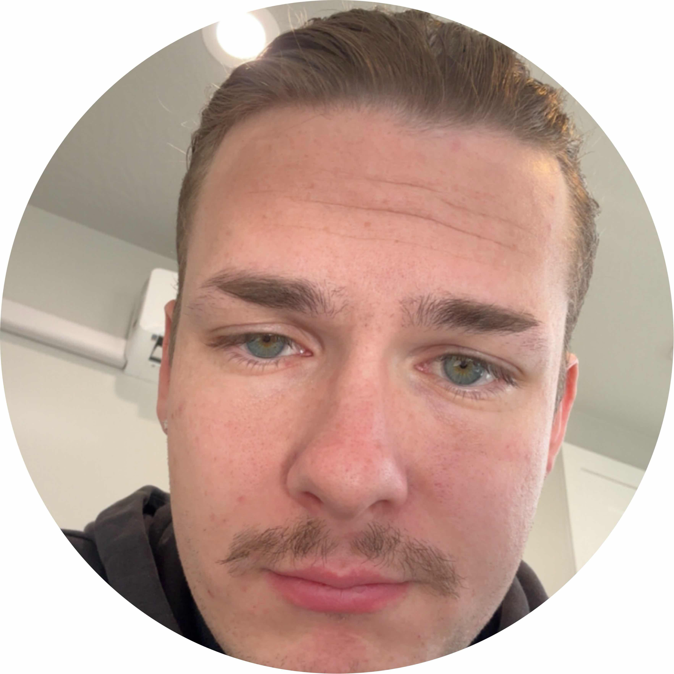 avatar of Notoriouswhiteboi