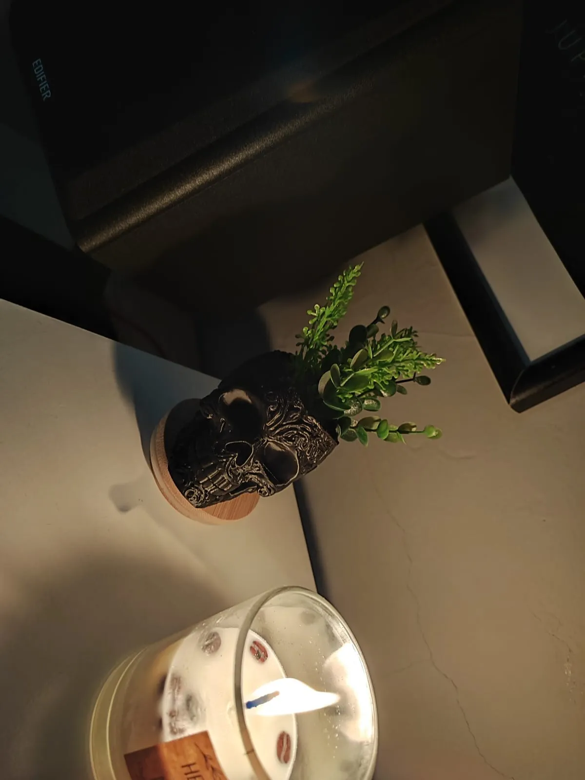 Skull Shaper Pot/Planter Cover-1