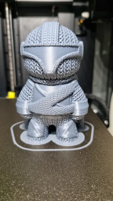 Knitted Mandalorian-0