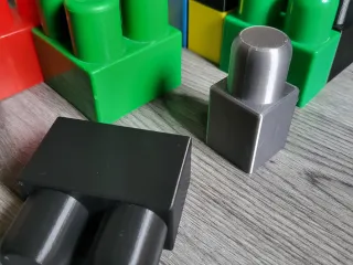 Mega blocks