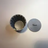Desktop Trash Can with Lid-2