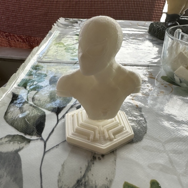 Spiderman bust-1
