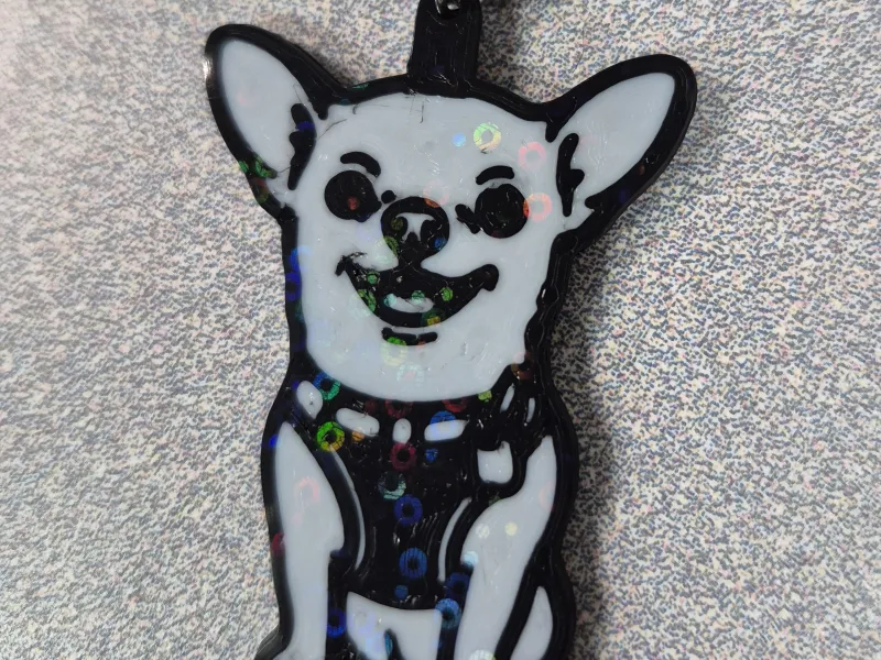 Happy chihuahua keychain