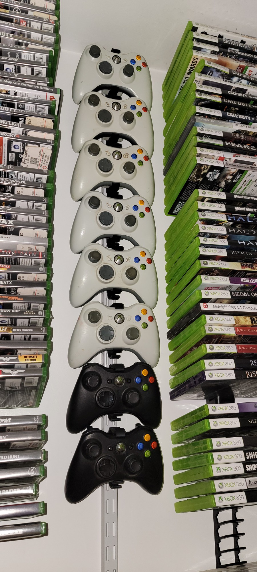 these mounts stack the controllers perfectly with no controllers ...