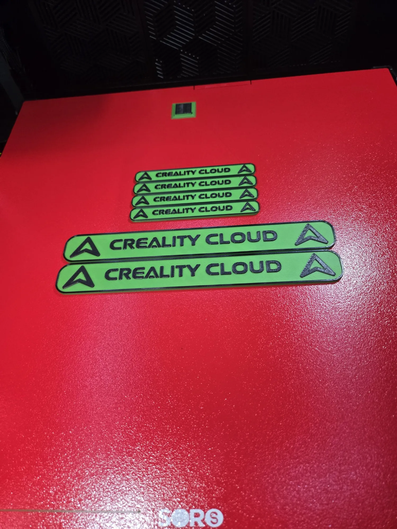 Creality Cloud Signs for splashing in your Videos-0