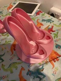 barbi shoes tablet holder -0