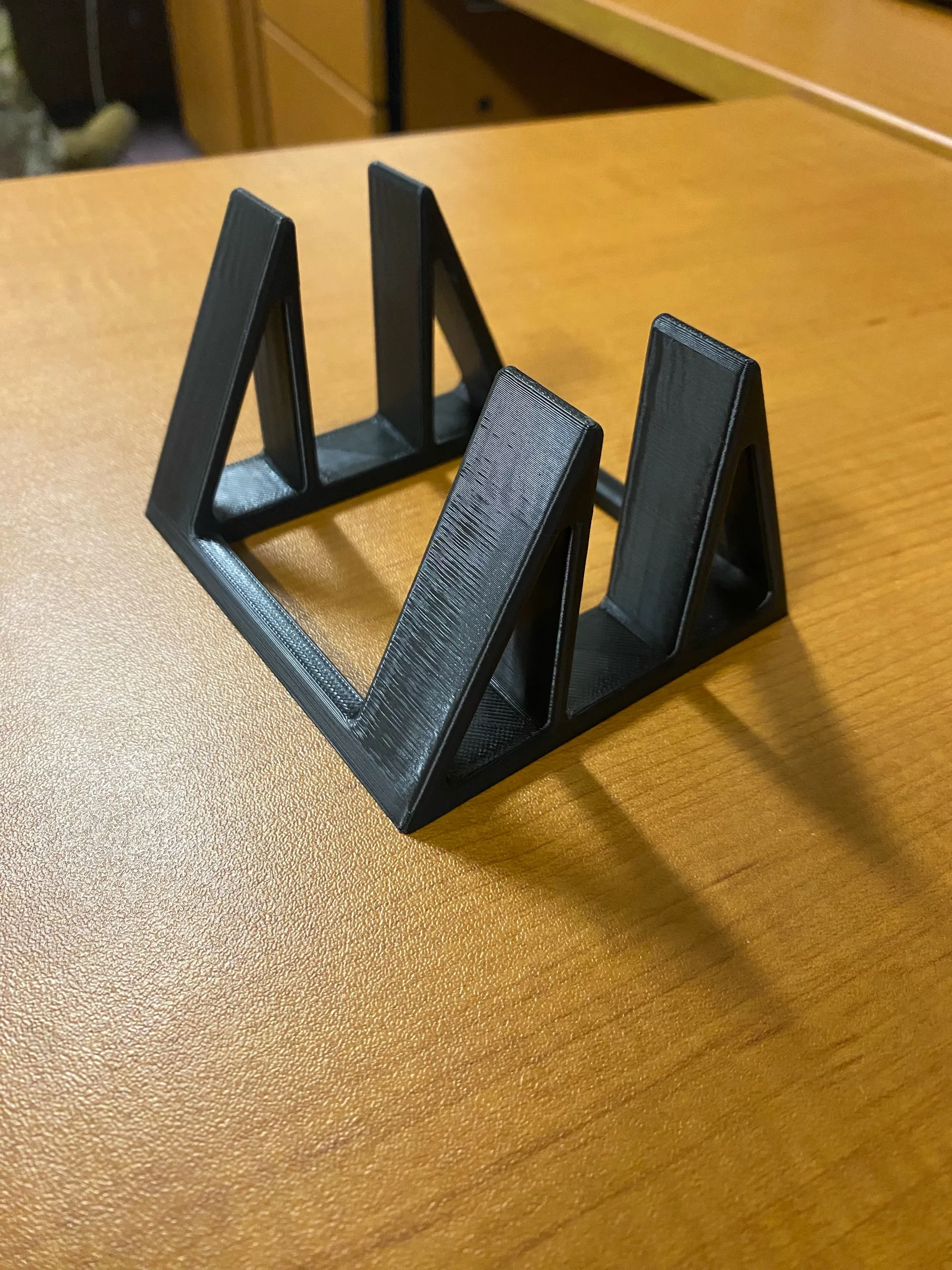 parametric vertical Laptop / Notebook Stand-1