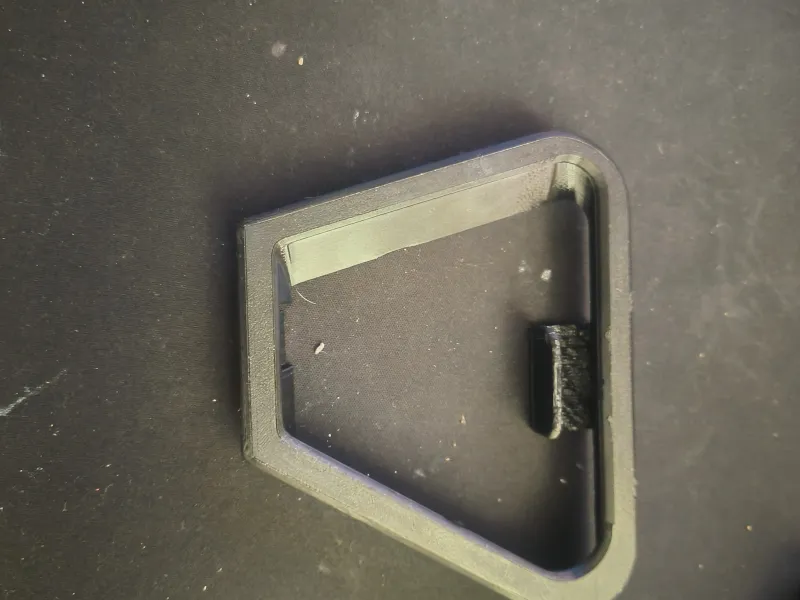 w124 coupe belt triangle