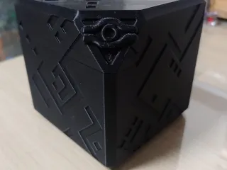 cubic deck box