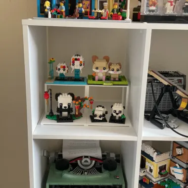 Lego Brickheadz Stand 2.0-1