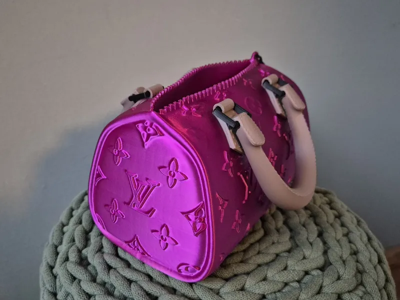 Цветочная ваза LV