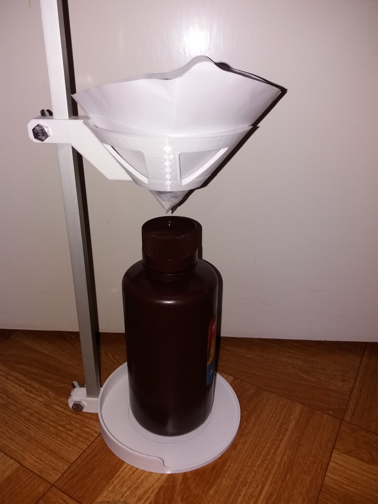 Universal uv resin strainer filtration station (funnel with 3D models