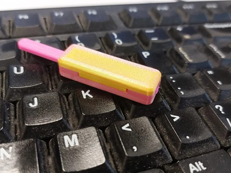 Mini magnet fidget toy