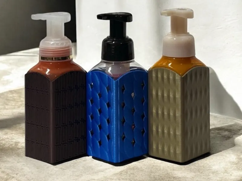 غلاف مفتوح من الأعلى لموزع صابون Bath & Body Works