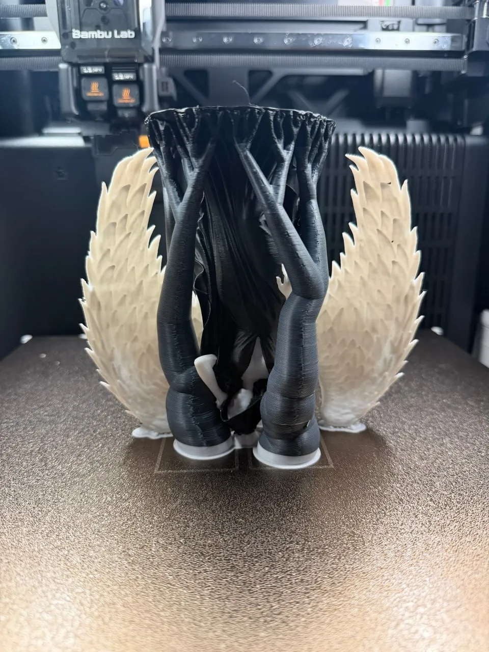 Angel woman Statuette-0