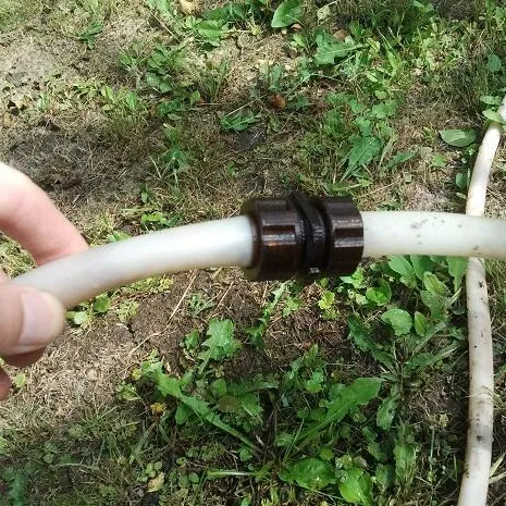 16mm Hose Connector
