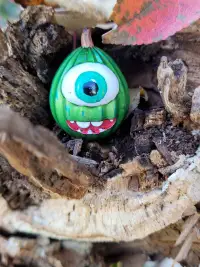 mike wazowski pumpkin-3