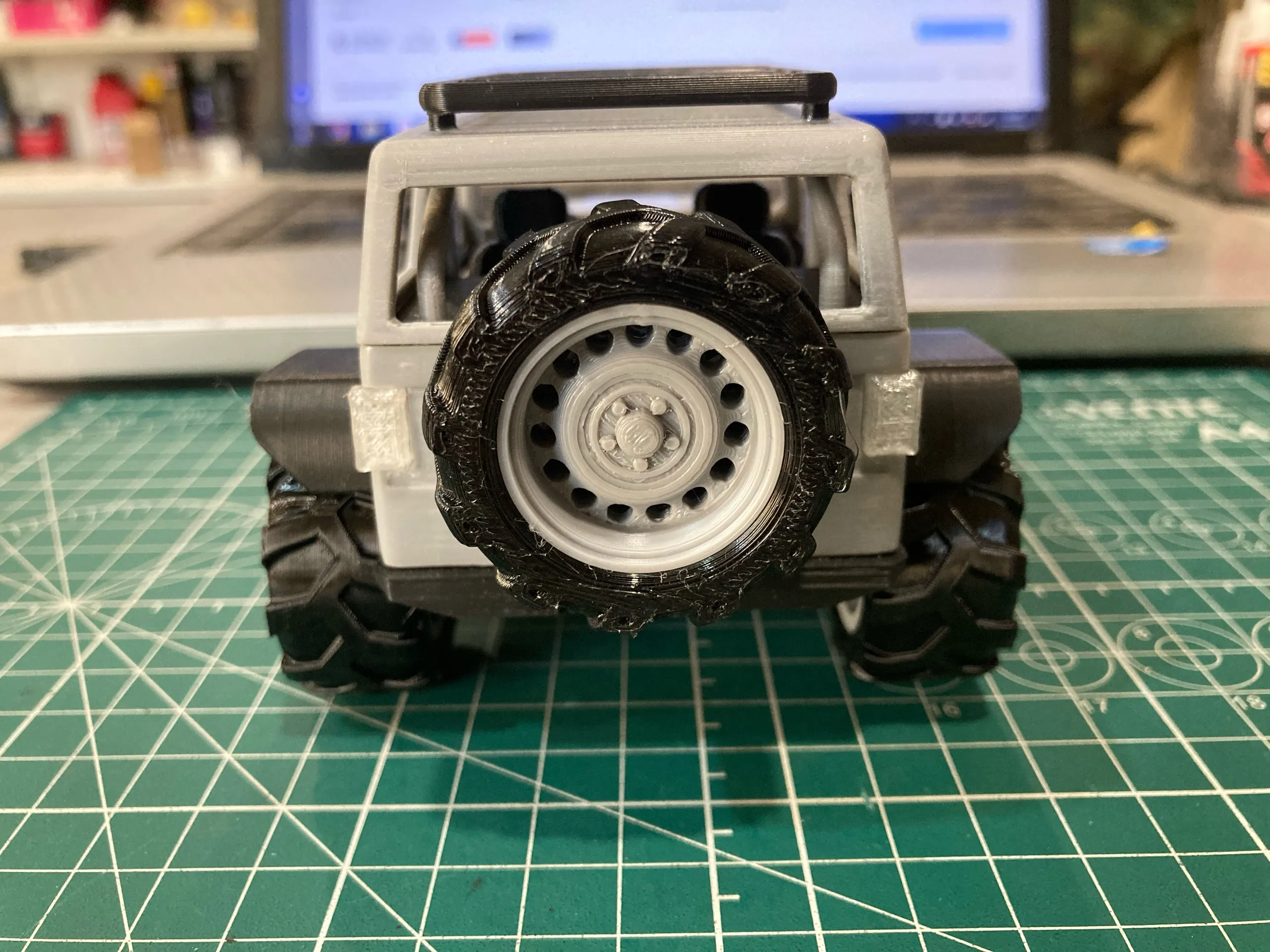 2-door JEEP w removable HARDTOP - Fully printable-6