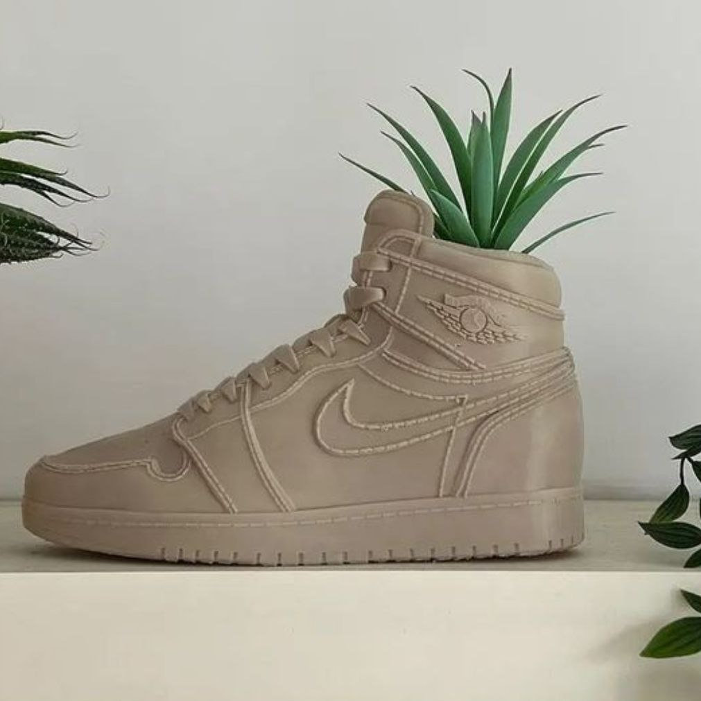 Nike flower pot