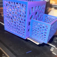Voronoi Pen Holder-1