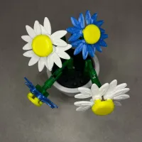 Build a Daisy Flower - LEGO Inspired-4