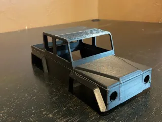 Trx4m Land rover Defender body realistic