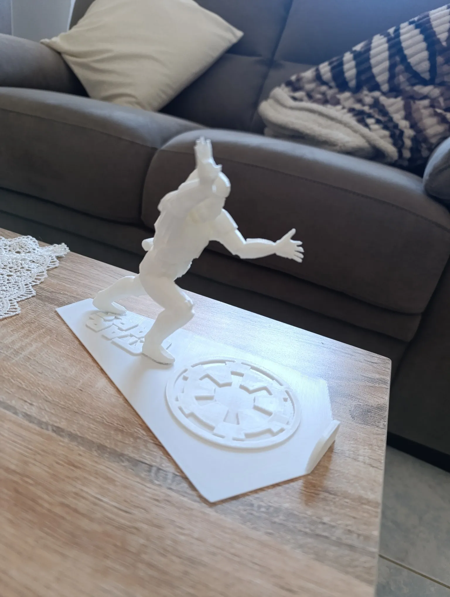 Storm Trooper Phone Holder-1