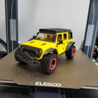 4-Door JEEP Wrangler with removable Hardtop-2