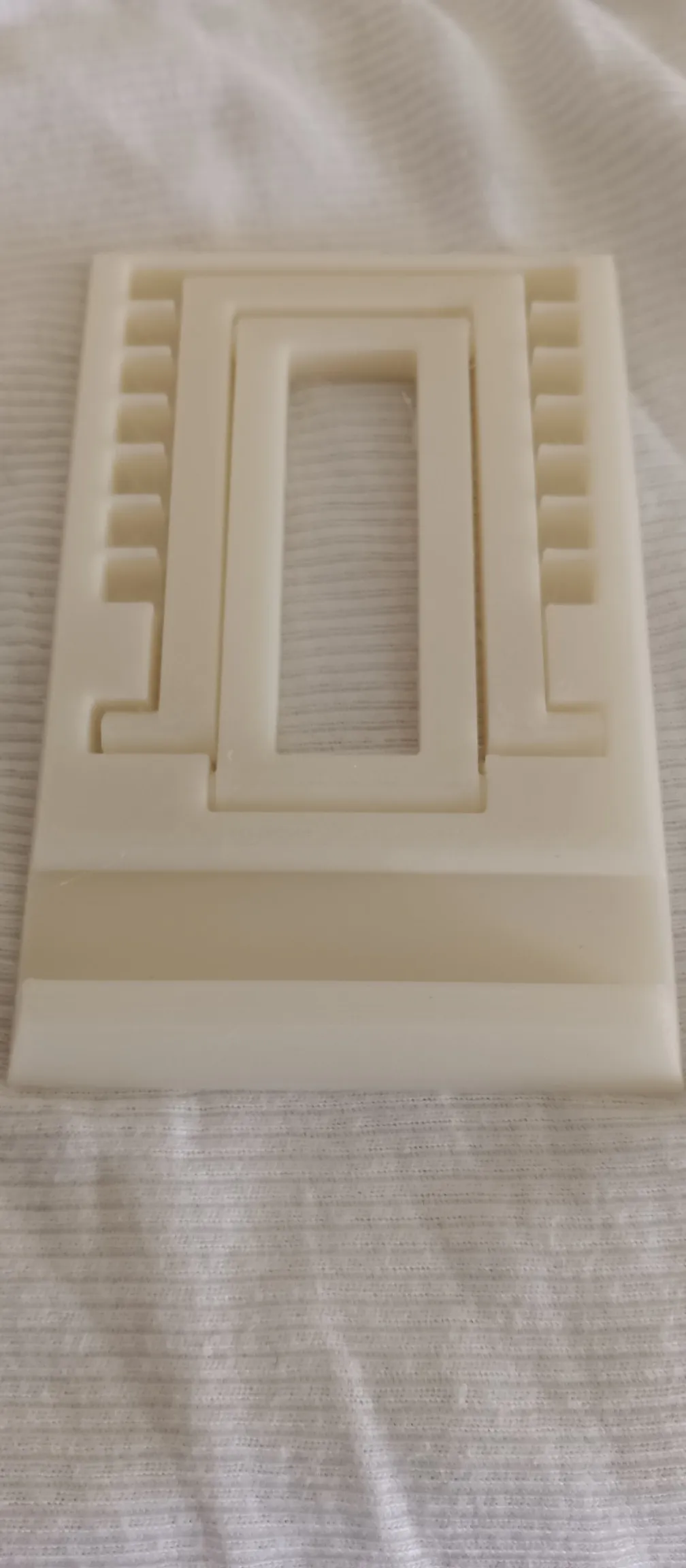 phone stand-1