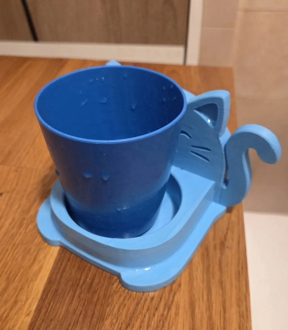 Cute Cat-Shaped Pet Food Bowl Holder-1