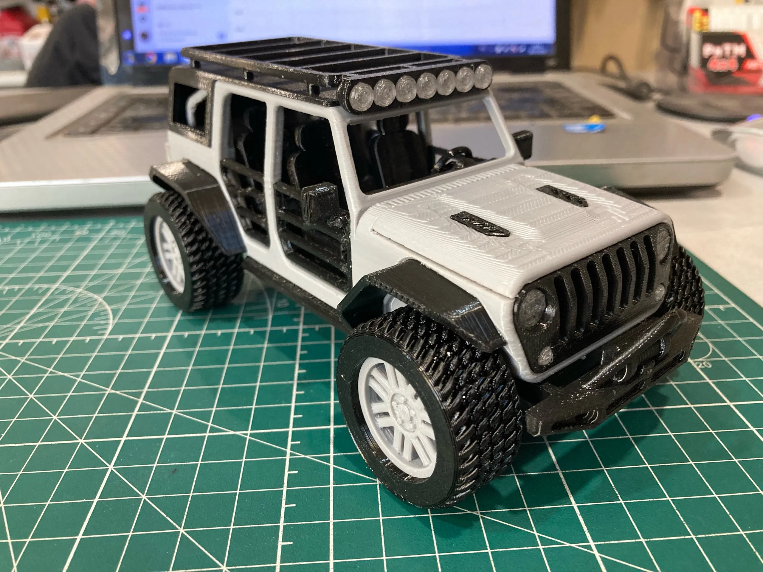 4-Door JEEP Wrangler with removable Hardtop-0