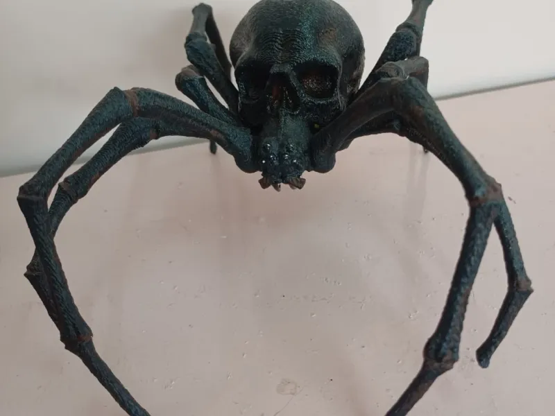 BLACK WIDOW SKULL