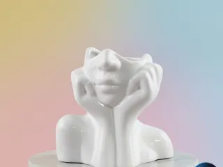 FACE SHAPED VASE
