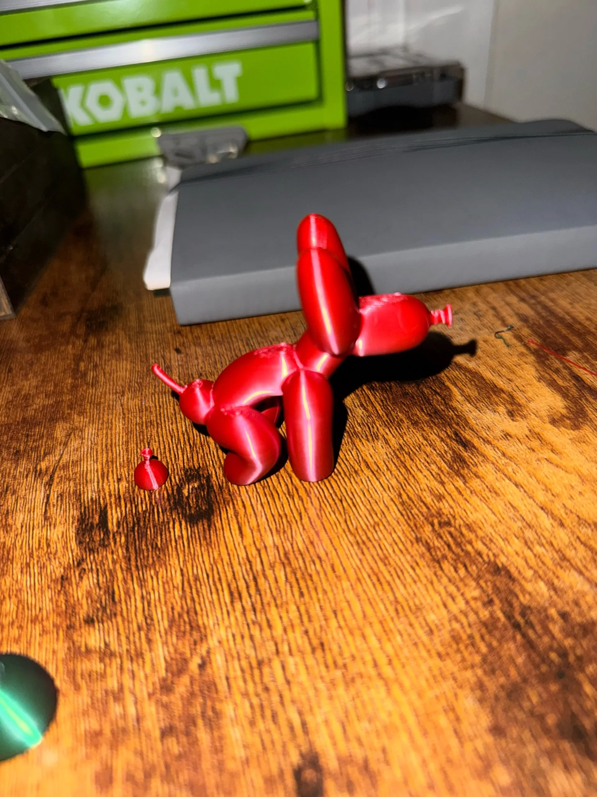 Balloon Dog Poop Sculpture – Funny Pop Art Decor-1