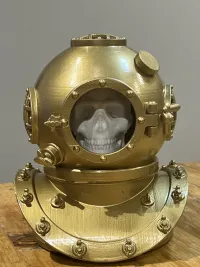 Deep Sea Diver Helmet, with optional skull and stand-3