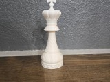 queen chess piece-0