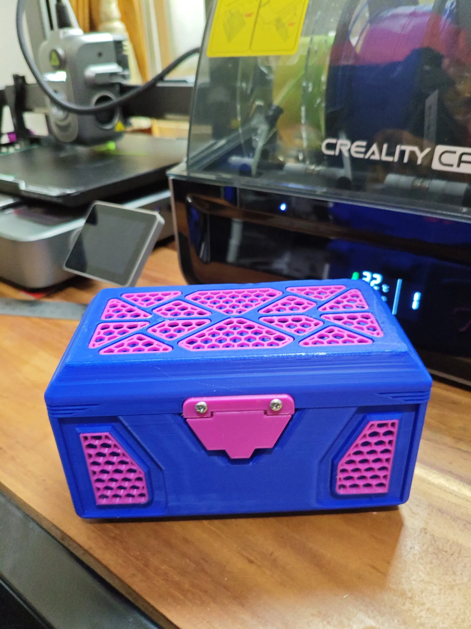 BOX-0
