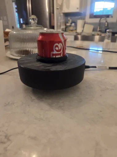 Floating can holder-0