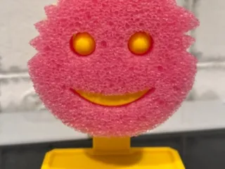 scrub daddy stand