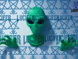 ALIEN DE PARED-1