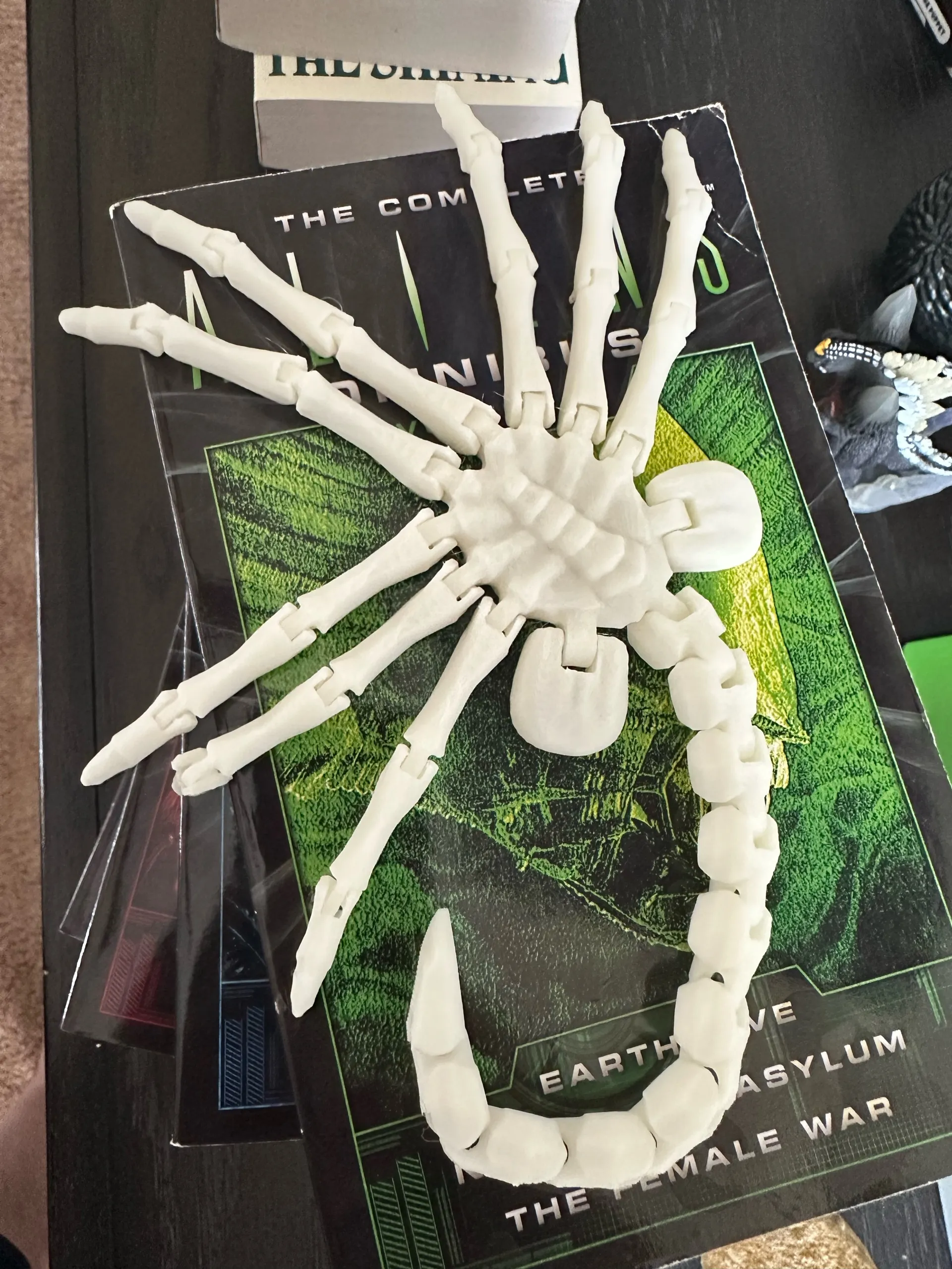 Flexi Facehugger-2