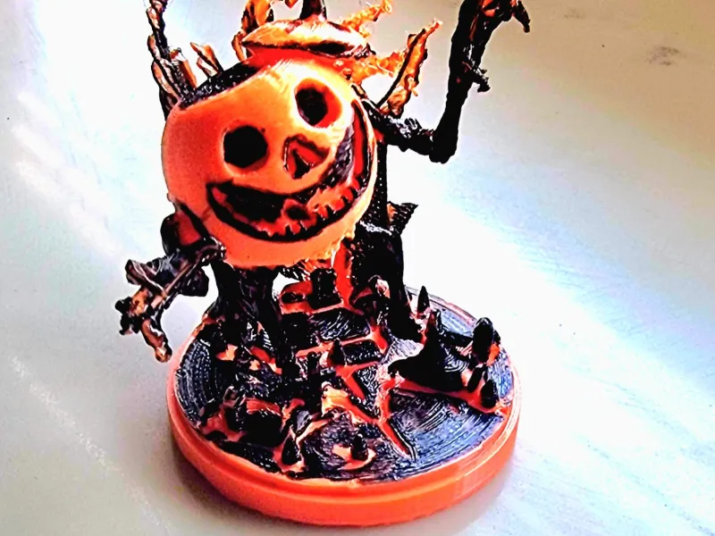 Halloween Pumpkin  Skeleton 
