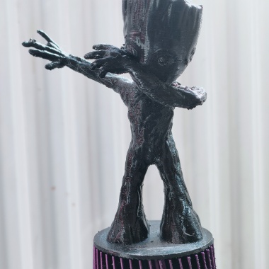 Baby Groot Dab-1