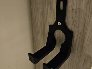 Game controller hanger